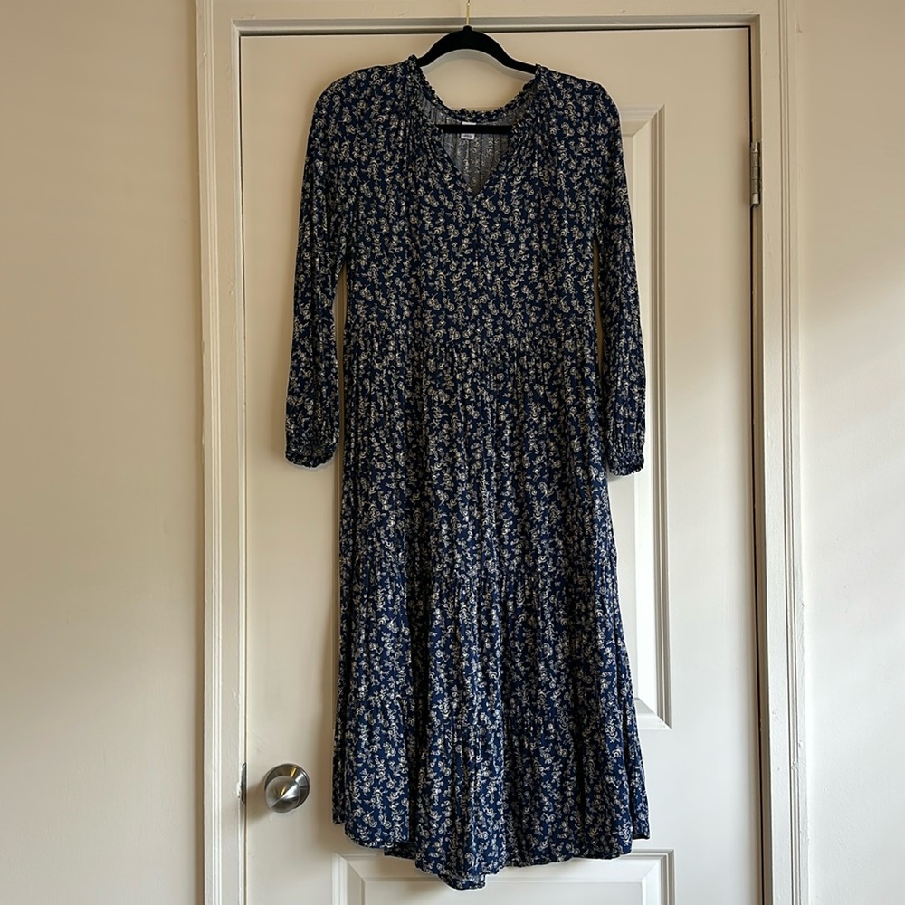 Old Navy Tiered Midi Navy Floral Dress